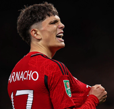 加纳乔感情生活新动态：新恋情与外界猜测